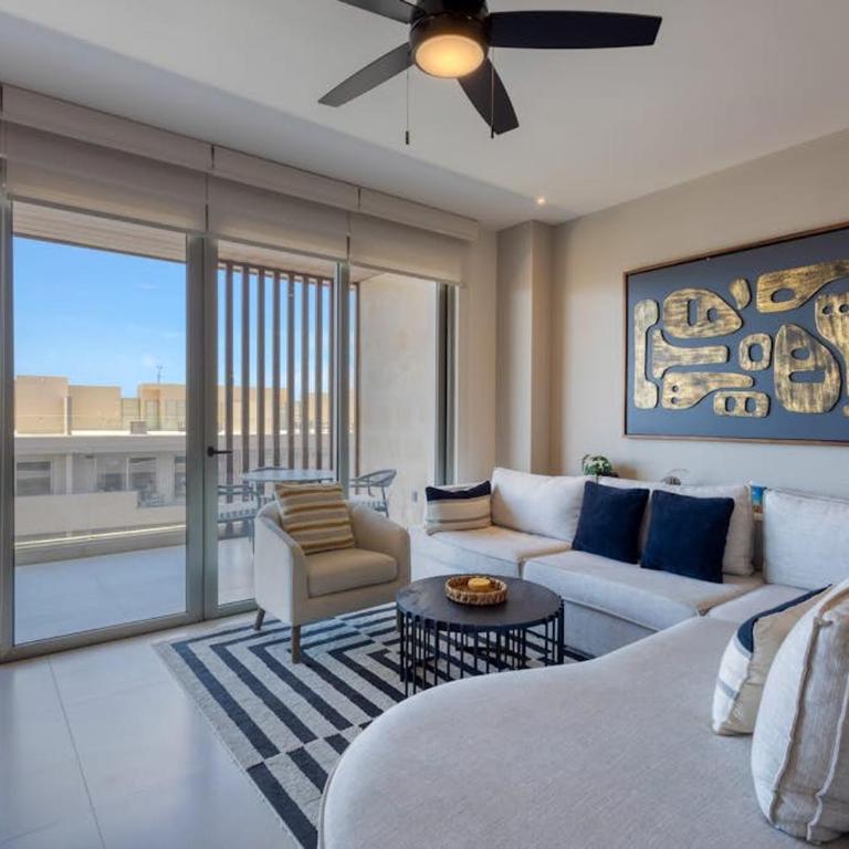 Elegant resort condo with heated pool, pickleball, gym & garden views - Vacation Home - 6