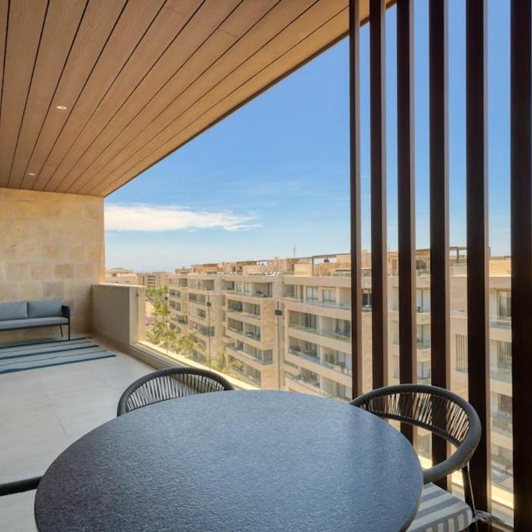 Elegant resort condo with heated pool, pickleball, gym & garden views - Vacation Home - 27