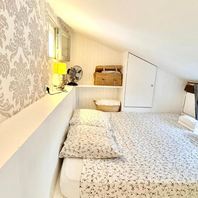 1 br charming 2 storey apt at chic Invalides-Orsay-StGermain - One-Bedroom Apartment - 6