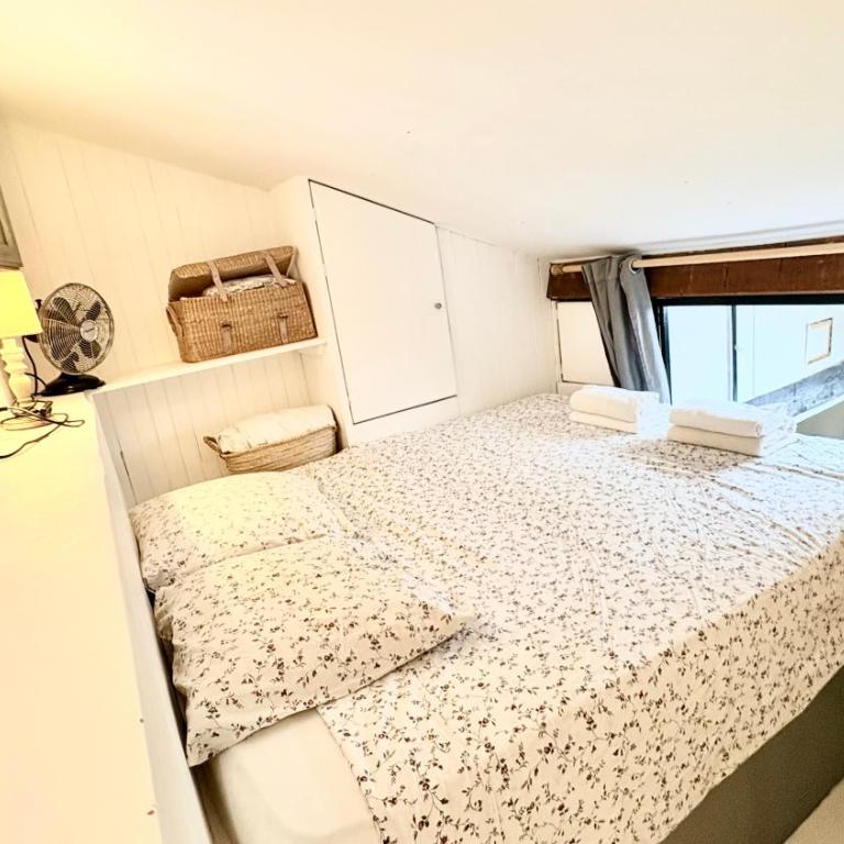 1 br charming 2 storey apt at chic Invalides-Orsay-StGermain - One-Bedroom Apartment - 7