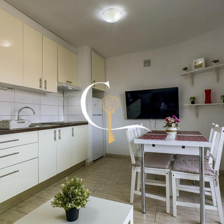 Casa Eralia - Apartment mit 1 Schlafzimmer, Balkon und Stadtblick - 12