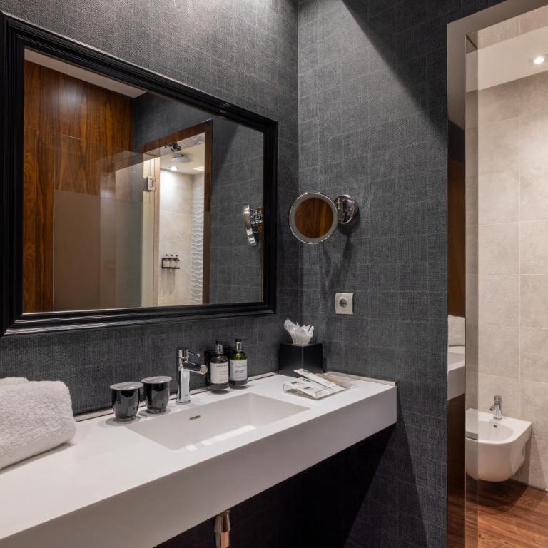 Catalonia Plaza Catalunya - Premium Room with Private Pool & Spa Access - 3
