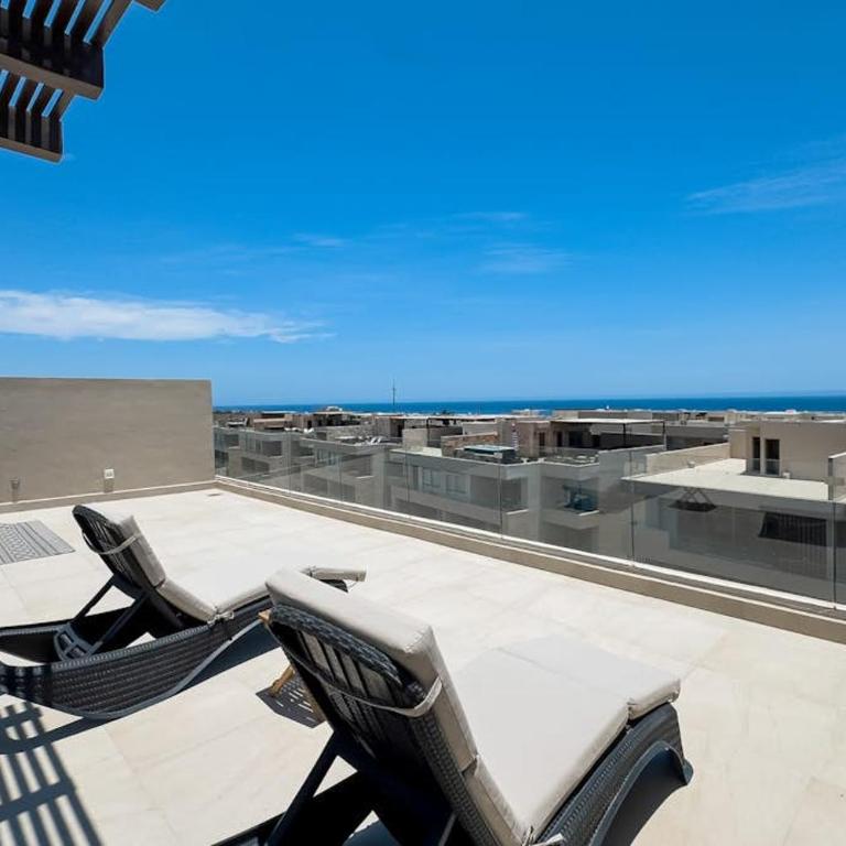 Luxury Cabo condo with multiple pools, pickleball, gym & rooftop - Casa - 38