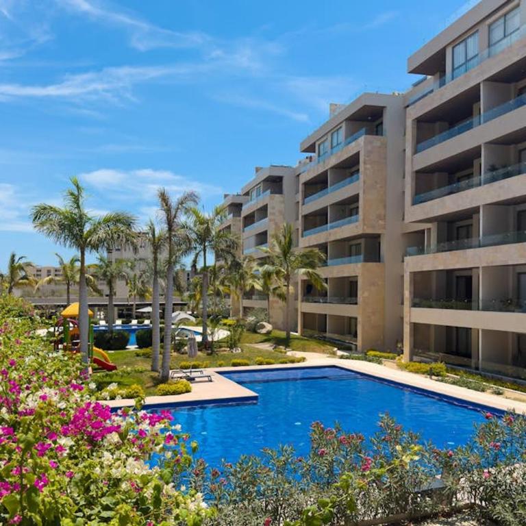 Luxury Cabo condo with multiple pools, pickleball, gym & rooftop - Maison de Vacances - 48