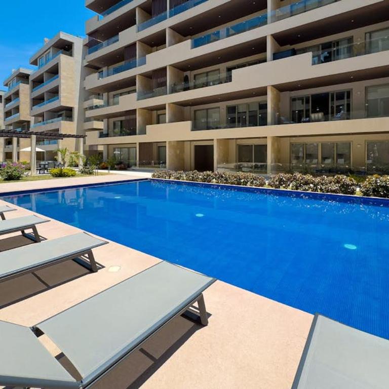 Luxury Cabo condo with multiple pools, pickleball, gym & rooftop - Maison de Vacances - 56