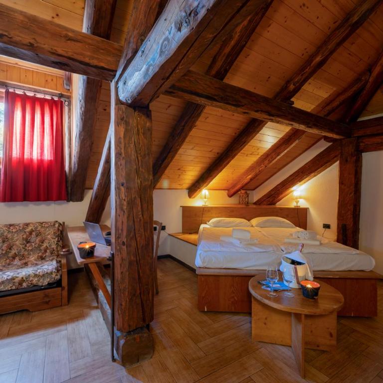 Hotel Dimora Storica La Mirandola - Junior Suite - 3