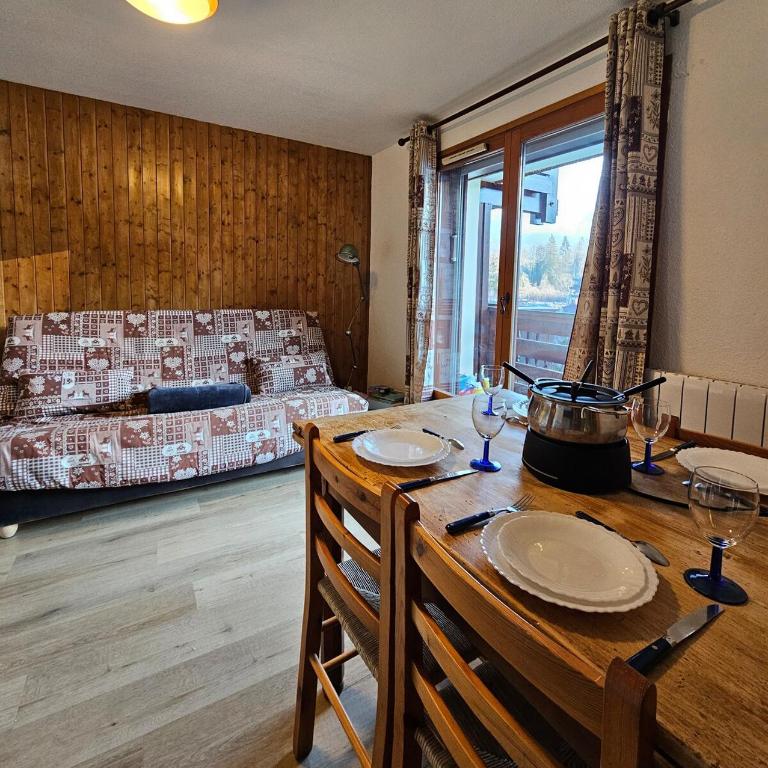Appartement tout équipé, balcon - proche Lac Bleu - Familien-Apartment mit 1 Schlafzimmer - 8