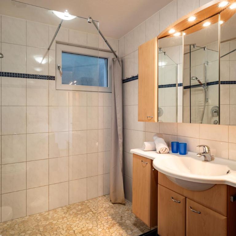 Sonnplatzl Appartement Kirchberg - Apartment mit 1 Schlafzimmer und Terrasse - 11