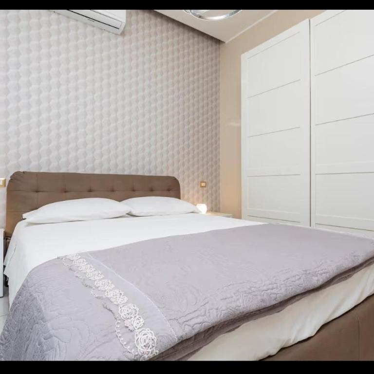 Dimora Elephant - One-Bedroom House - 3