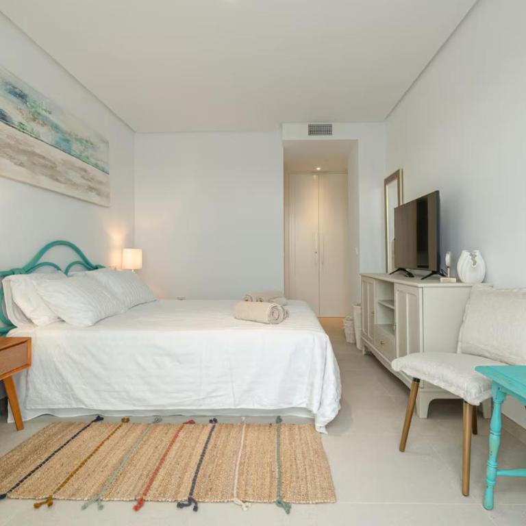 Coastal Comfort in Estepona 3 Bedroom Apartment - Apartamento - 4