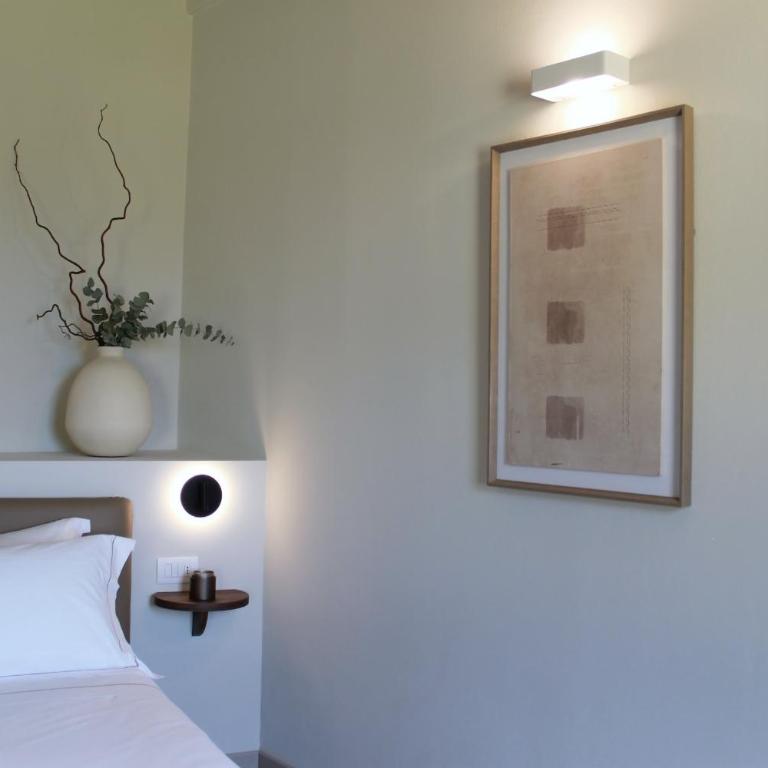 The Lake Suites - Luxury Suites in Lazise - Camera Matrimoniale con Vista Lago - 9