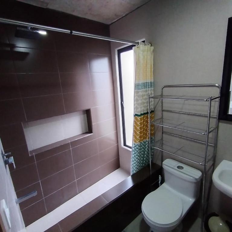 Well-Located Cumbayá Suite - 8 min to USFQ University - Apartamento de 2 dormitorios - 2
