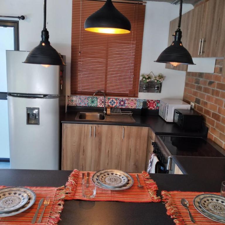 Well-Located Cumbayá Suite - 8 min to USFQ University - Apartamento de 2 dormitorios - 7