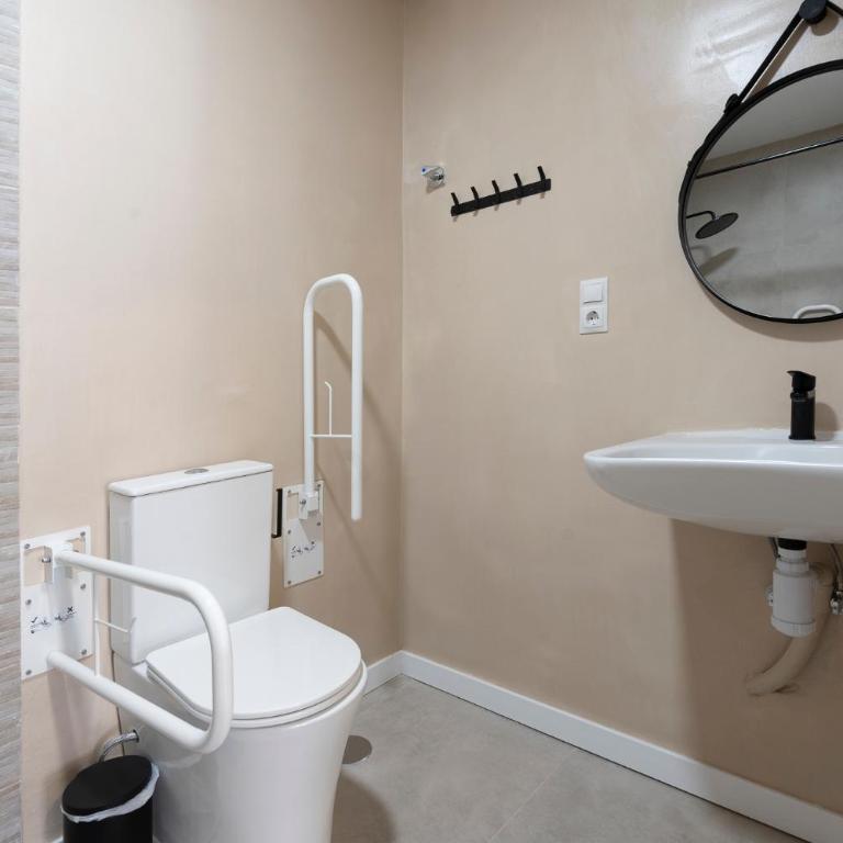 Sanchis Studios - Studio - Accessible aux Personnes à Mobilité Réduite - 5