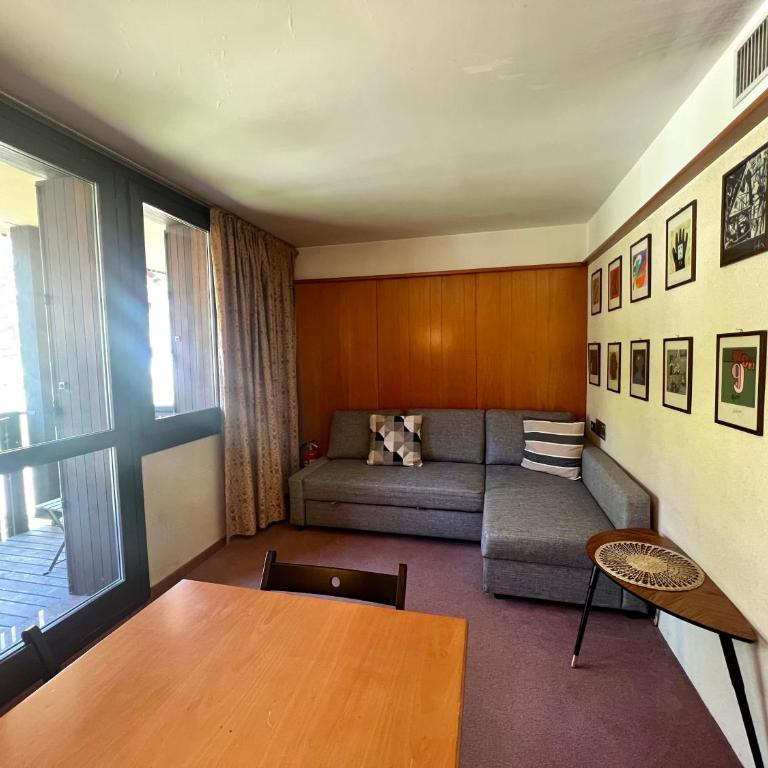 Monolocale Des Alpes 204 - Studio Apartment with Balcony - 2