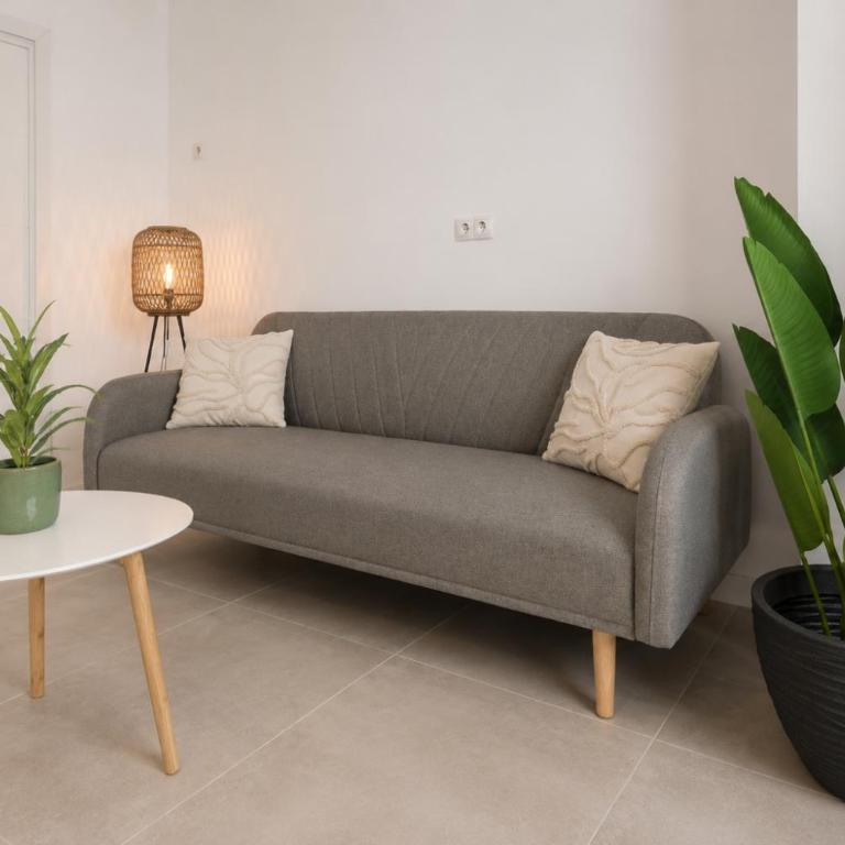 Sanchis Studios - Studio avec Balcon - 13