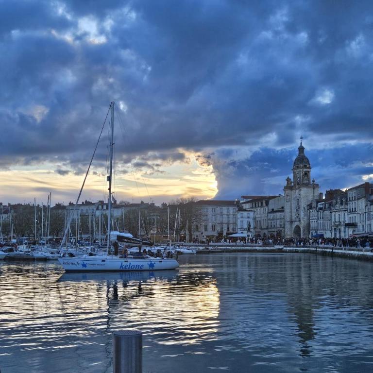 Spacious house in La Rochelle near the beaches - Maison de Vacances - 15