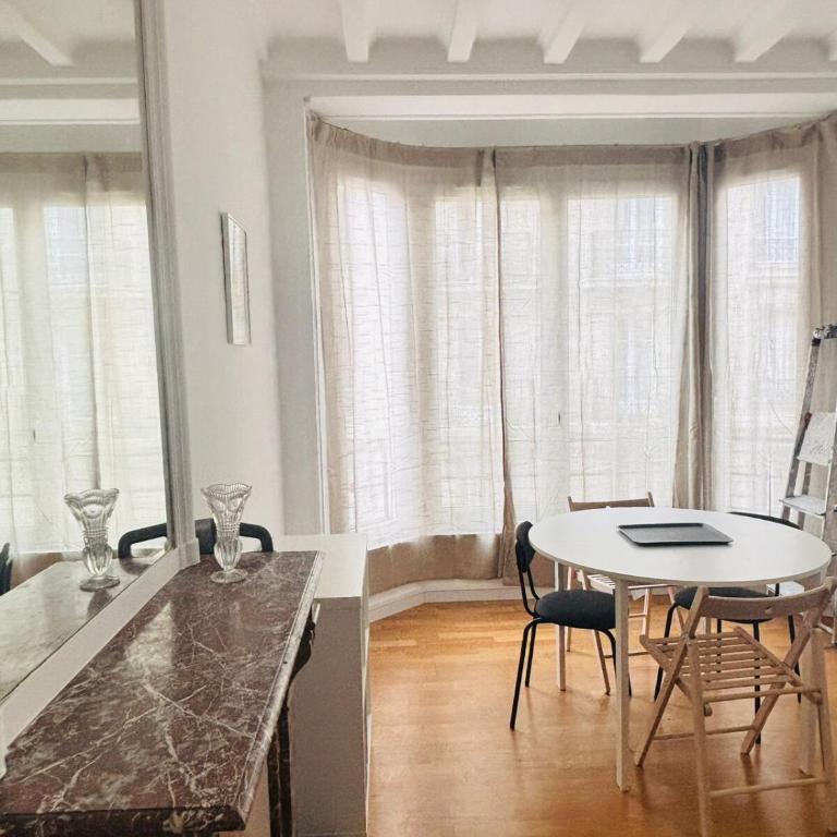 Cozy Apartment Near Montparnasse - Appartement 2 Chambres - 17