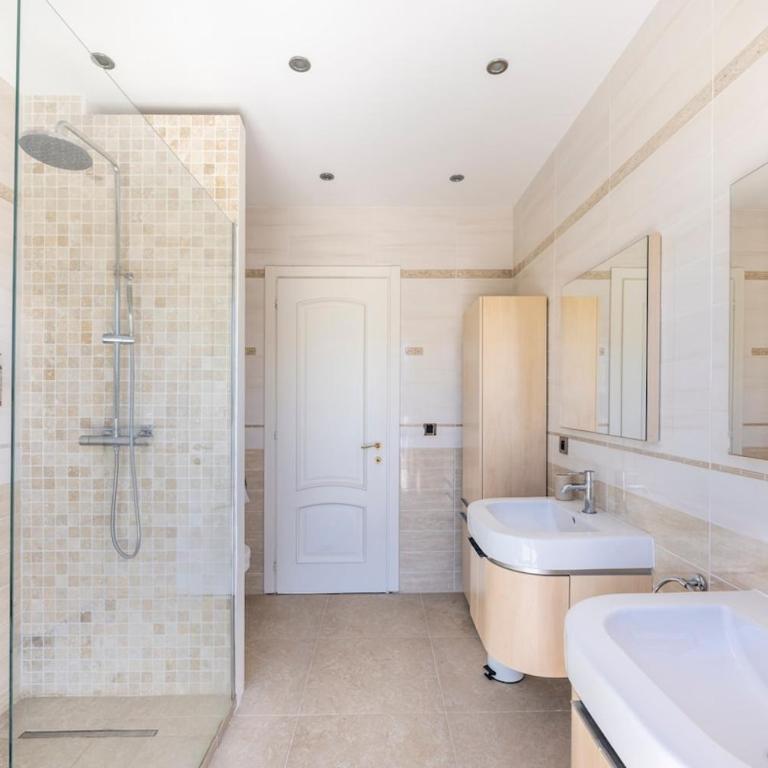 L'Ecrin Azur - Pool and Jacuzzi in St Paul de Vence - Villa - 24