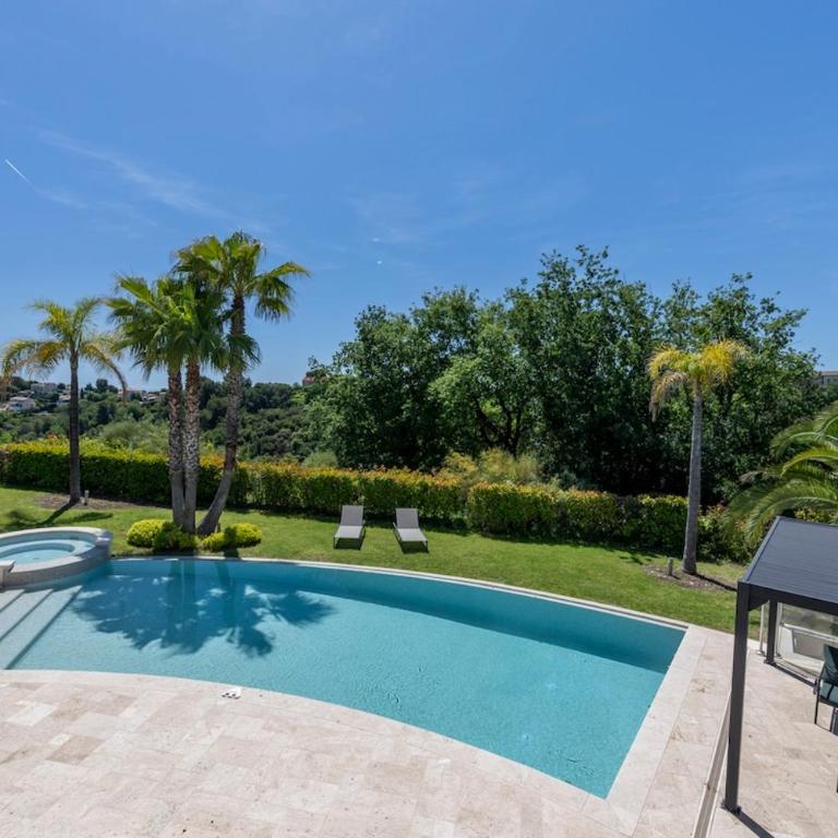 L'Ecrin Azur - Pool and Jacuzzi in St Paul de Vence - Villa - 32