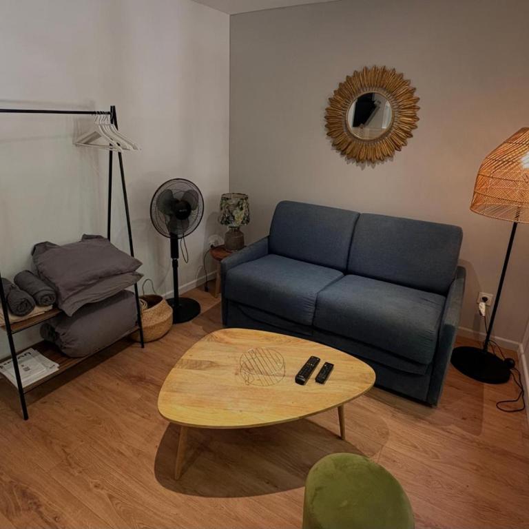 Charmant studio tout équipé au cœur de la ville - 452 - Studio - 3