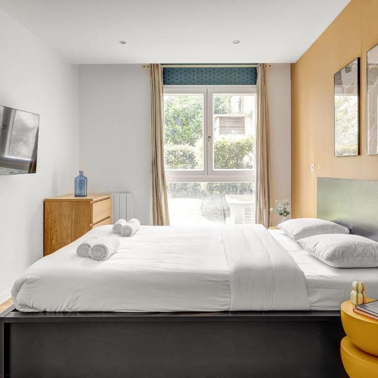 Home 4-Bedroom by Buttes Chaumont - 12 Guests - Appartement - 14