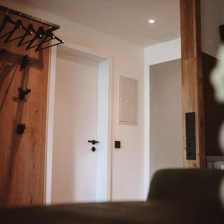 ALPEN STUDIO - moderne Ferienwohnung mit Bergblick & Südterrasse in Bad Hindelang - Apartment mit 1 Schlafzimmer - 26