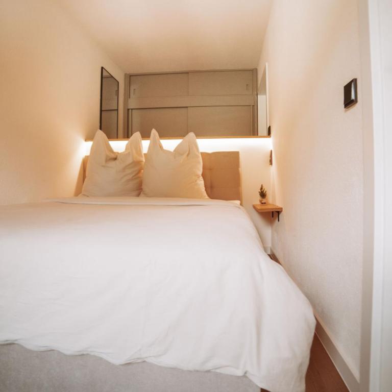 ALPEN STUDIO - moderne Ferienwohnung mit Bergblick & Südterrasse in Bad Hindelang - Apartment mit 1 Schlafzimmer - 2