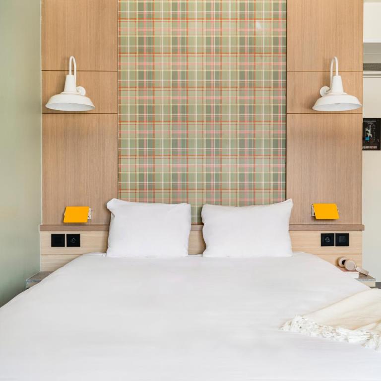 ibis Styles Annecy Centre Gare - Deux Chambres Doubles Adjacentes (Non Communicantes) - 3