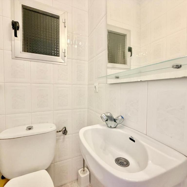 New Town Levante Beach Apartment - Apartment - 14