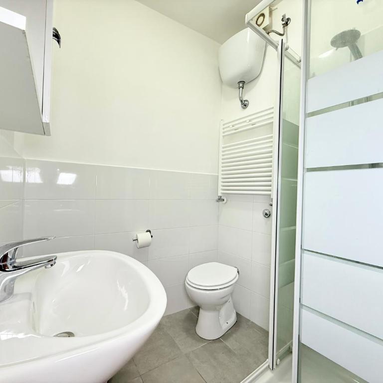S369 - Sirolo, trilocale cielo terra in centro - Two-Bedroom Apartment - 13