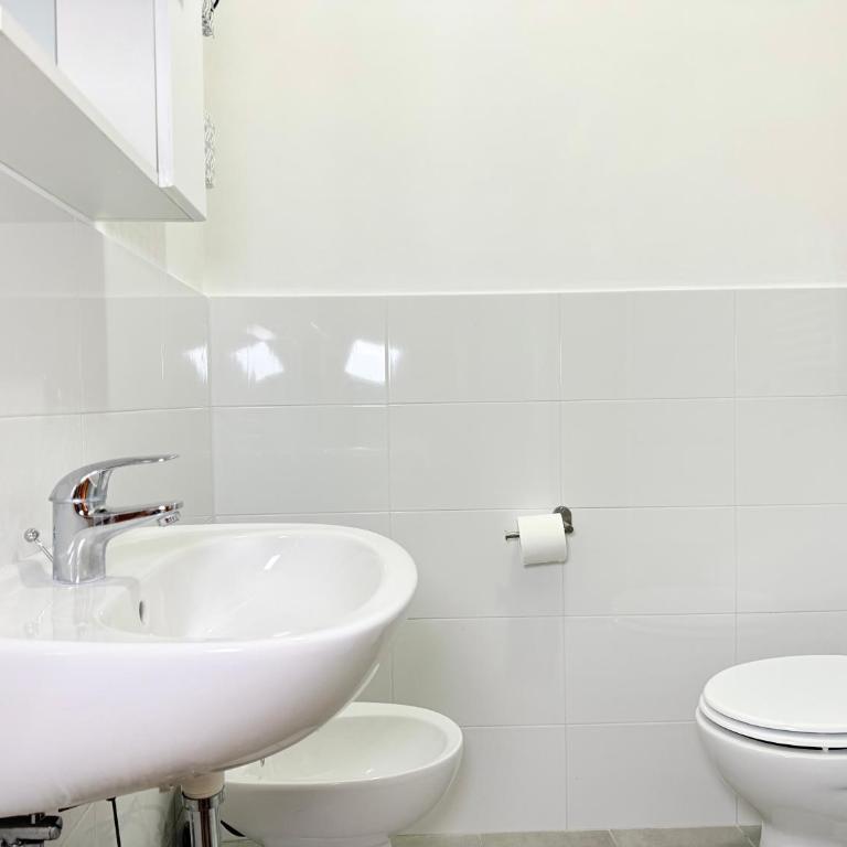 S369 - Sirolo, trilocale cielo terra in centro - Two-Bedroom Apartment - 12