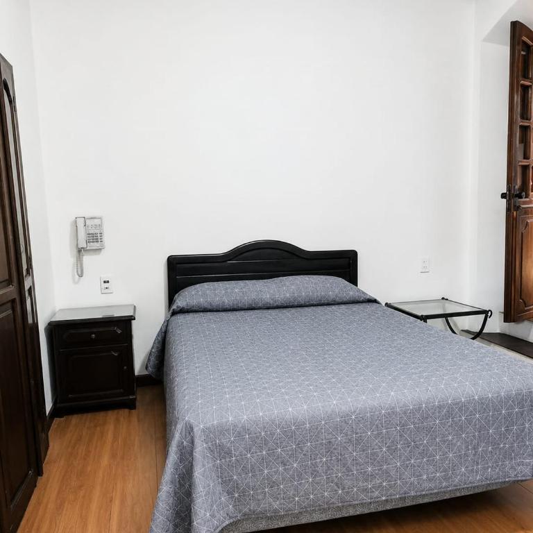 B&B Recoleta - Double Room with Private Bathroom - 3