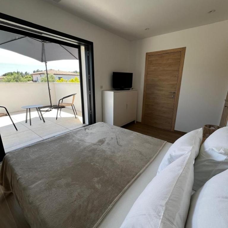 Exceptional Villa with Pool in Peymeinade - Villa 3 Chambres - 15
