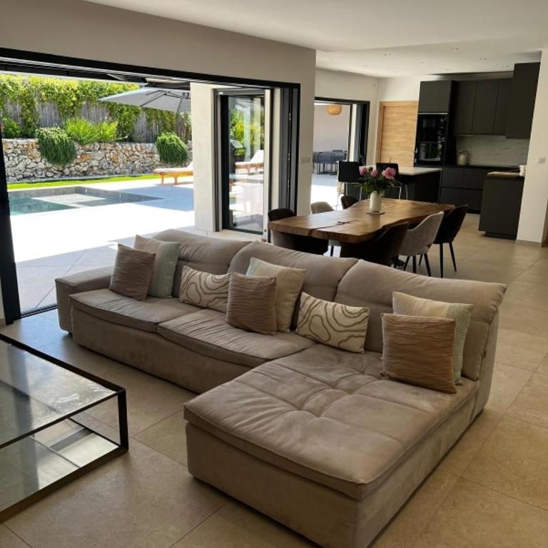 Exceptional Villa with Pool in Peymeinade - Villa 3 Chambres - 18