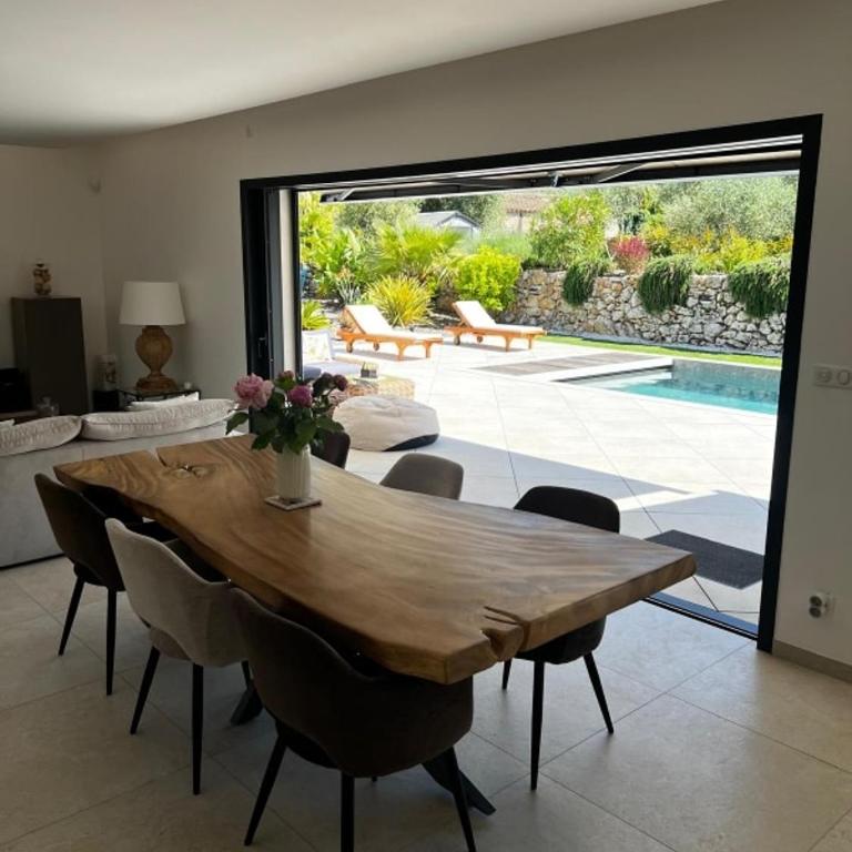 Exceptional Villa with Pool in Peymeinade - Villa 3 Chambres - 26
