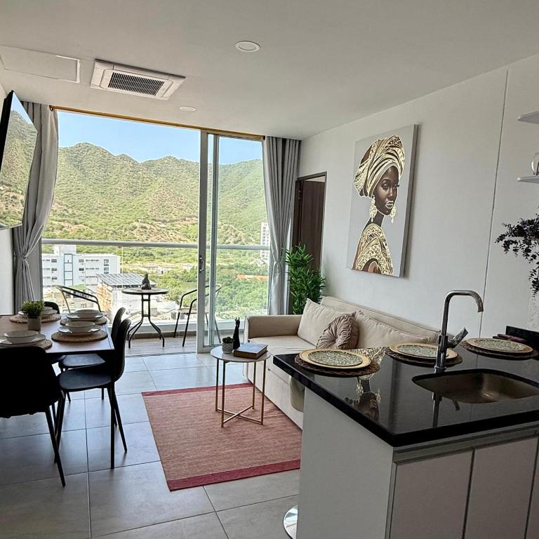 Apartamento en Rodadero, elegante y amplio a una cuadra del mar - Apartamento de 2 dormitorios - 18