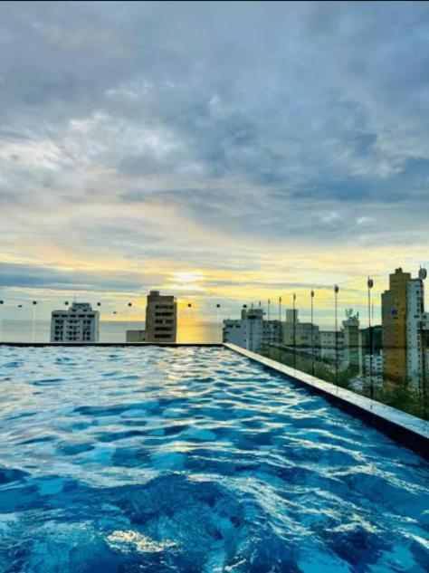 Apartamento en Rodadero, elegante y amplio a una cuadra del mar - Apartamento de 2 dormitorios - 24