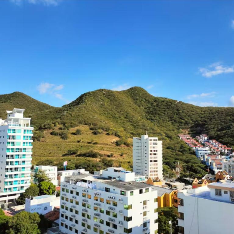 Apartamento en Rodadero, elegante y amplio a una cuadra del mar - Apartamento de 2 dormitorios - 39