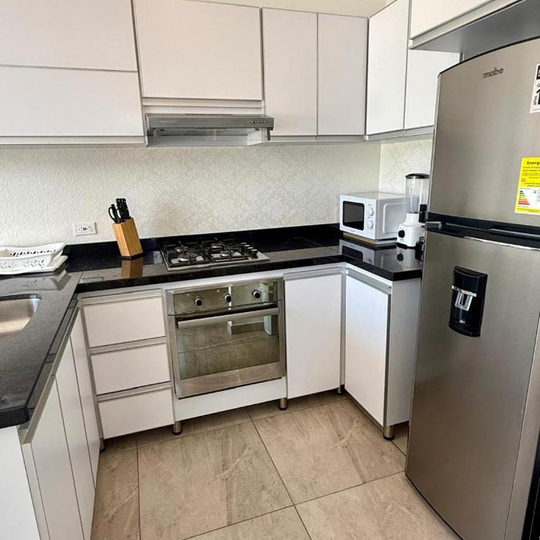 Apartamento en Rodadero, elegante y amplio a una cuadra del mar - Apartamento de 2 dormitorios - 47