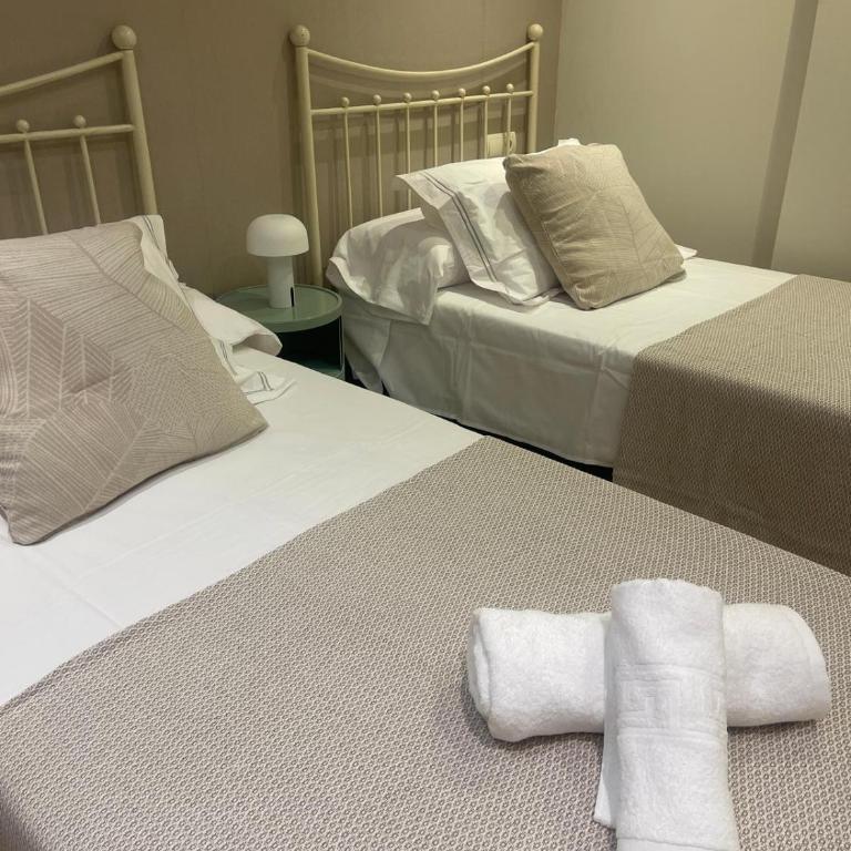 Pacific BeachFront Málaga - Two-Bedroom Apartment - 37