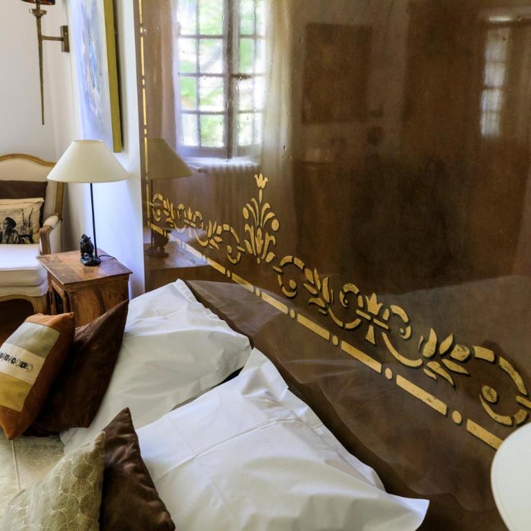 Domaine de Rhodes - 5 Chambres et 7 locations de vacances - Petite Chambre Double - 5