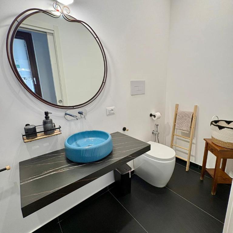 La Marmora Liberty Rooms - Camera Tripla con Bagno Privato Esterno - 4
