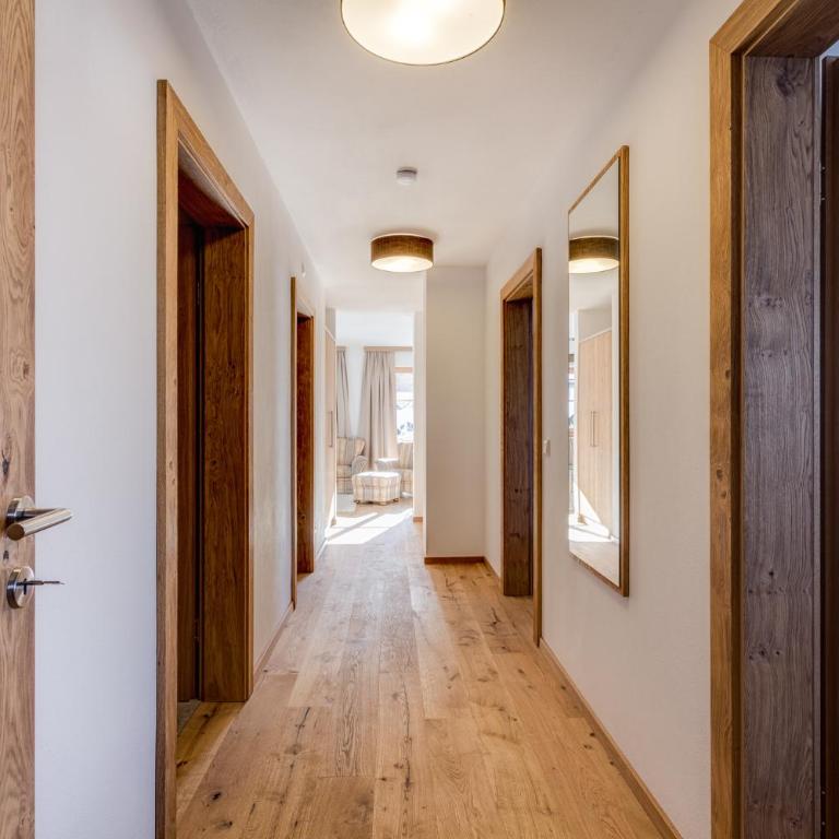 Alpin Residenzen Panoramabahn by Alpina-Holiday - Apartment Top 16 - 3