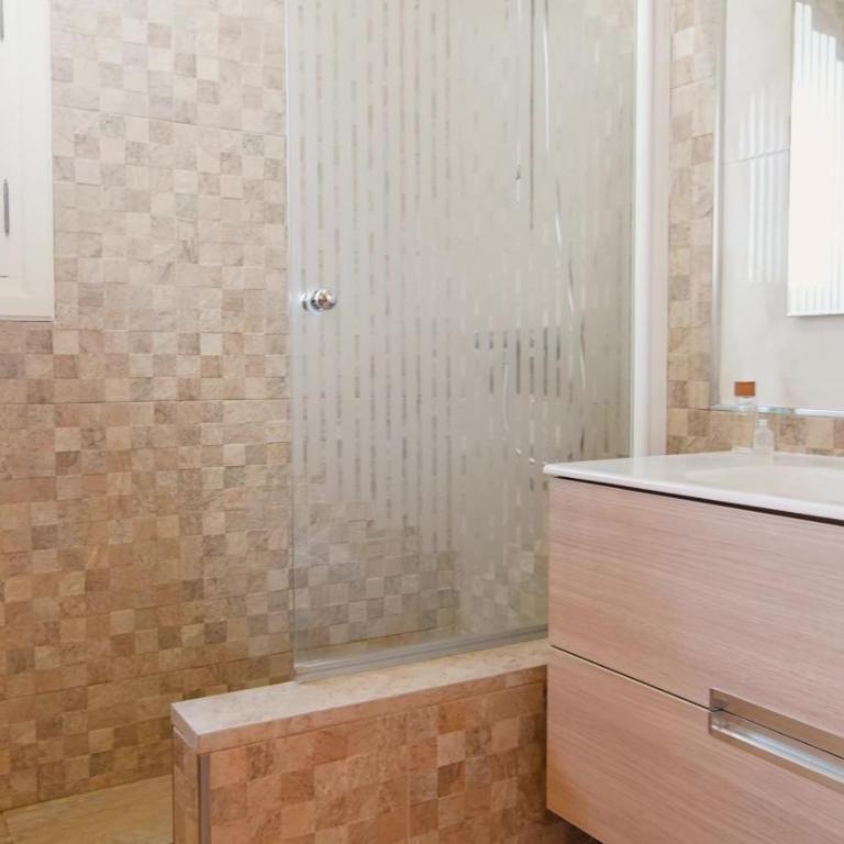 Casa pisto - Villa de 3 dormitorios - 14