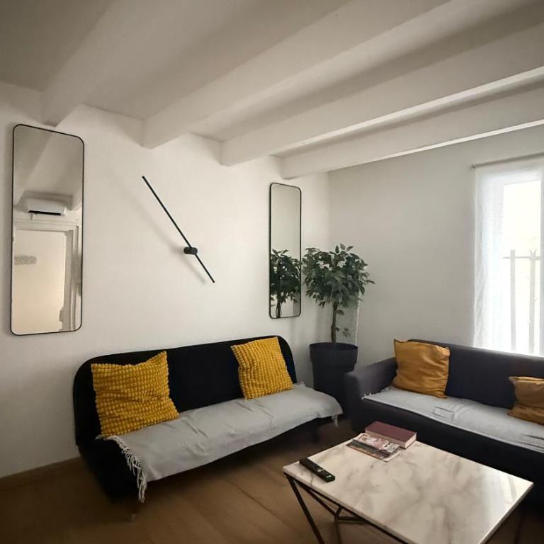 Duplex indépendant 5 couchages centre Narbonne - Apartamento - 78