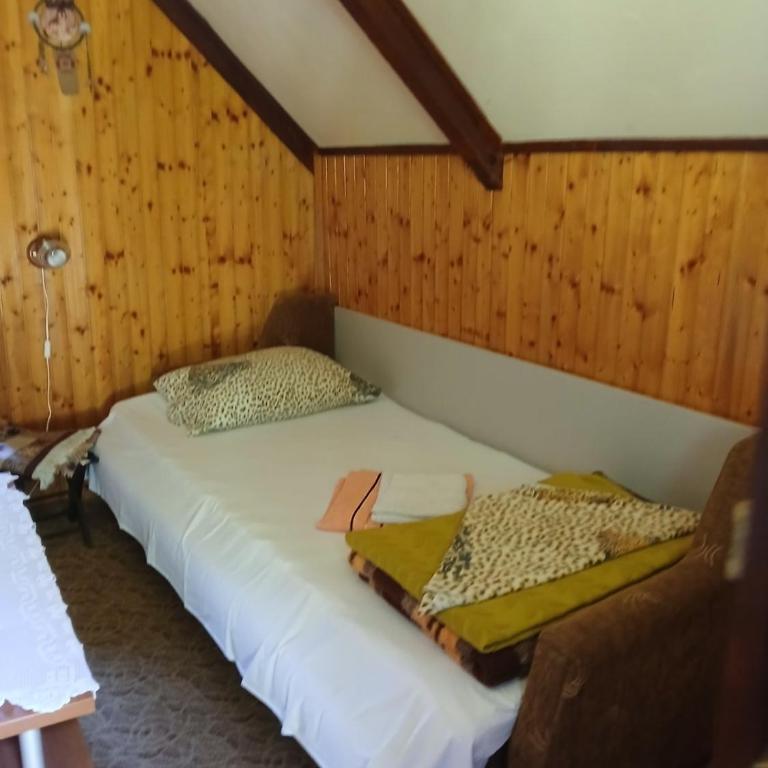 Hidden Nest For Two - One-Bedroom Chalet - 7