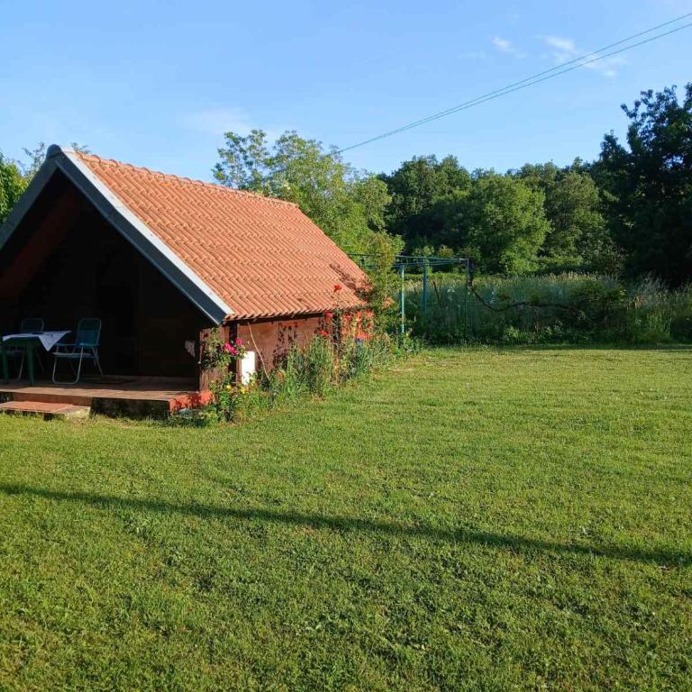 Hidden Nest For Two - One-Bedroom Chalet - 8