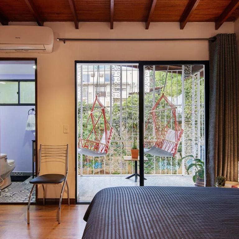 Spacious 5BRw AC Jacuzzi Poblado - Apartamento - 5