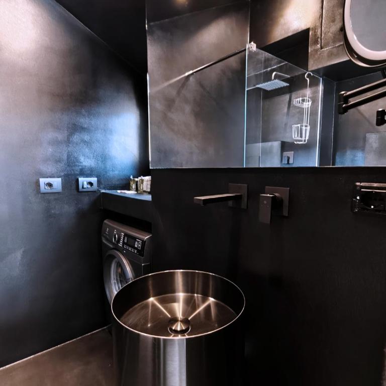 Milano Centro Duomo, Loft con terrazzo, AC, Wifi, Subway - Appartamento con 2 Camere da Letto - 7